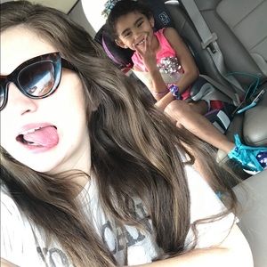 Meet your Posher, Ashley